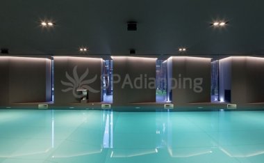 揭秘北京洗浴：项目正规与否？消费水平及服务详解